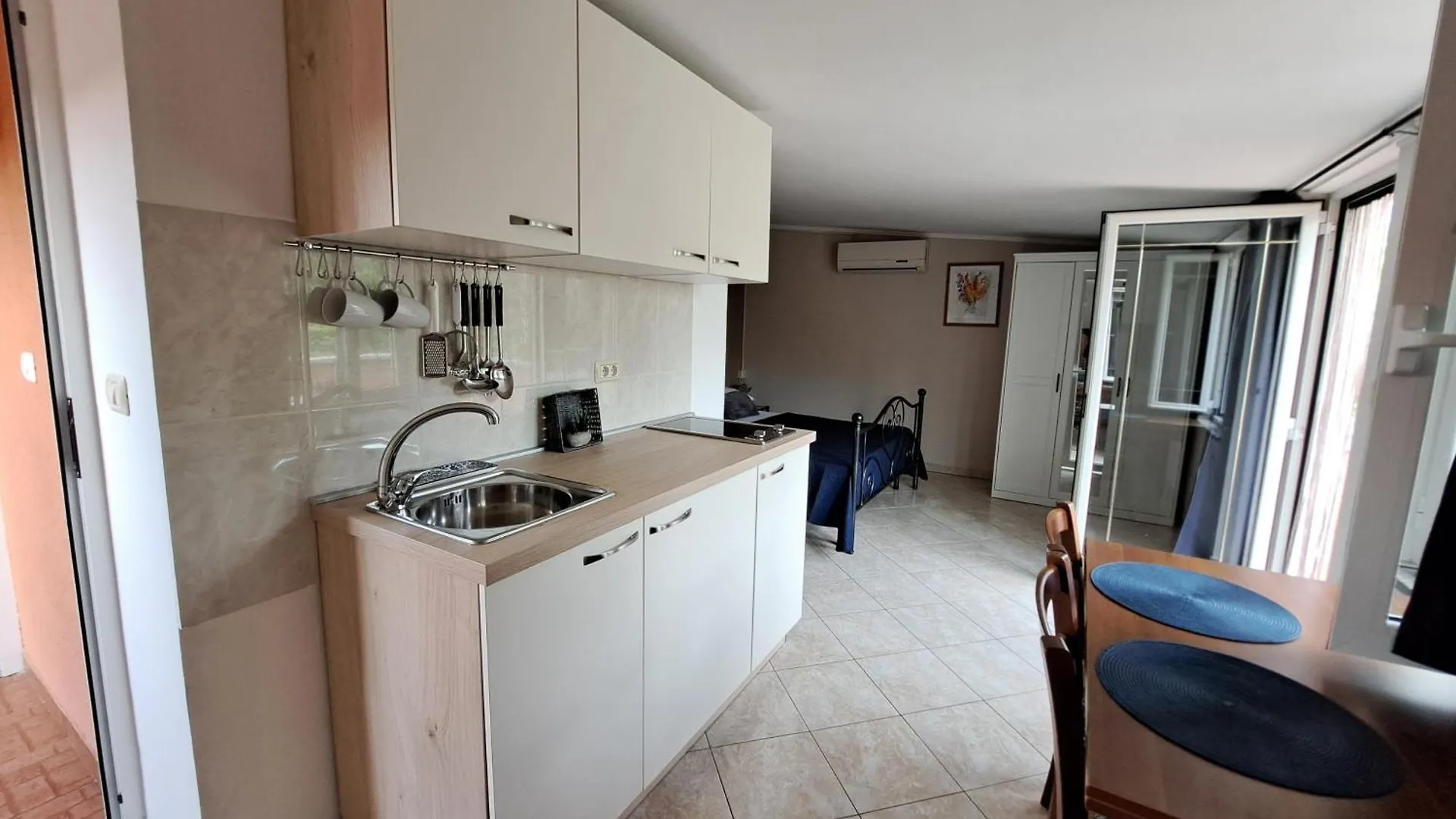 Apartments With A Parking Space Fiorini, Novigrad - 6926 Brtonigla